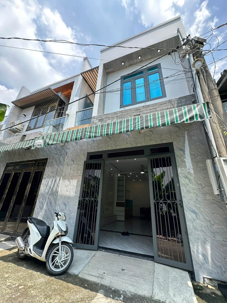 Bán nhà 1 trệt 1 lầu 5x15m, 3 phòng ngủ tại Trảng Dài, Đồng Nai - Ảnh 1
