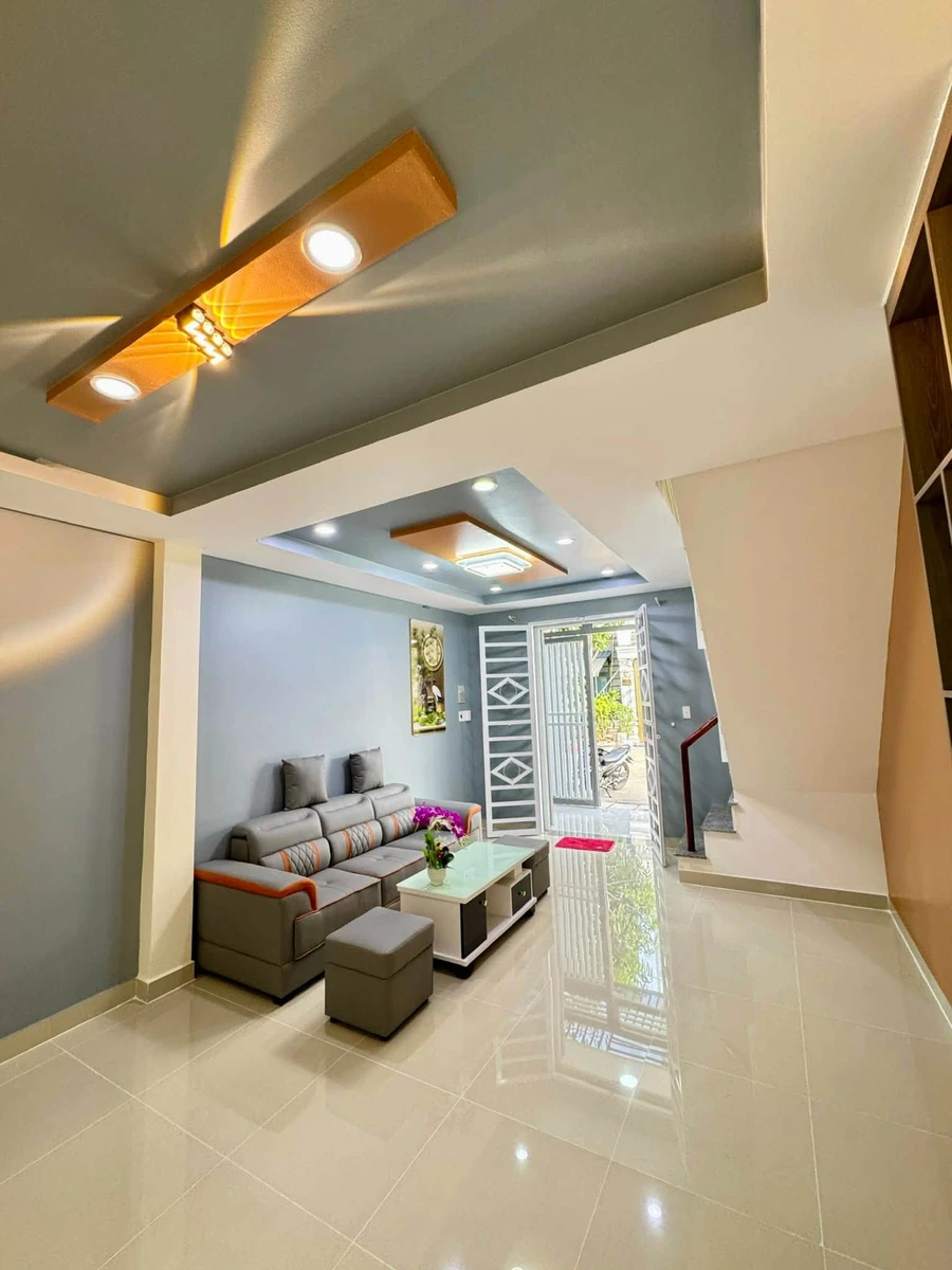 Bán nhà 4x13,25m giáp Hóc Môn, tặng full nội thất, giá 1,75 tỷ - Ảnh thu nhỏ 5