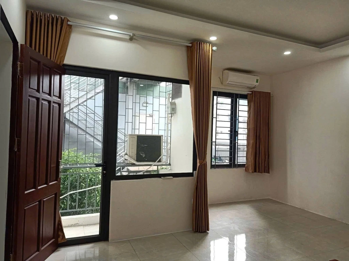 Cho thuê nhà riêng Tôn Đức Thắng 55m², 5 tầng, 17 triệu/tháng - Ảnh 1