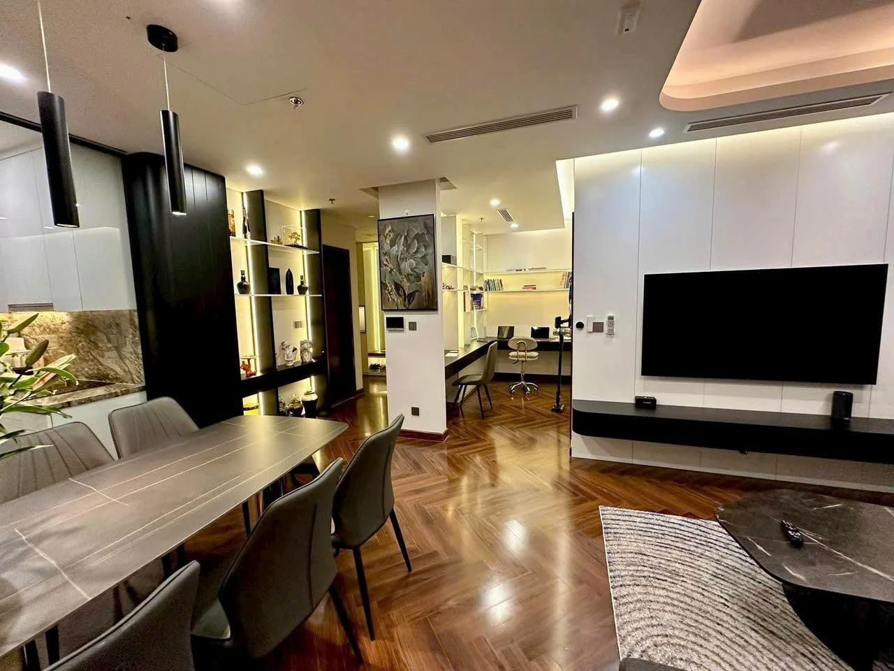 Bán căn góc Diamond Crown Hải Phòng 90m² 2PN full nội thất 6.7 tỷ - Ảnh 1