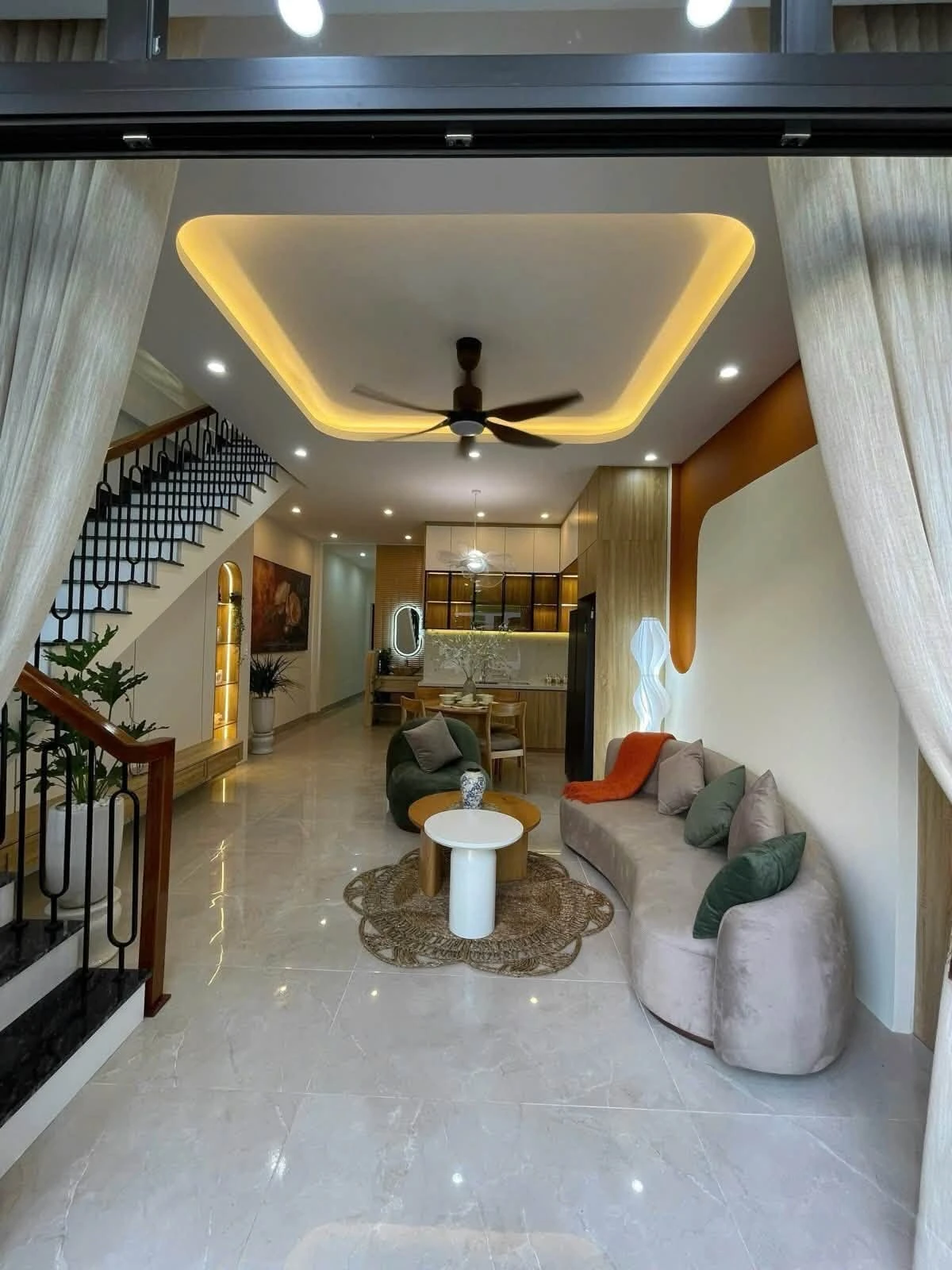 Bán nhà 2 tầng 100m2, 3 phòng ngủ, kiệt ô tô Lê Ngô Cát, Huế - Ảnh 1