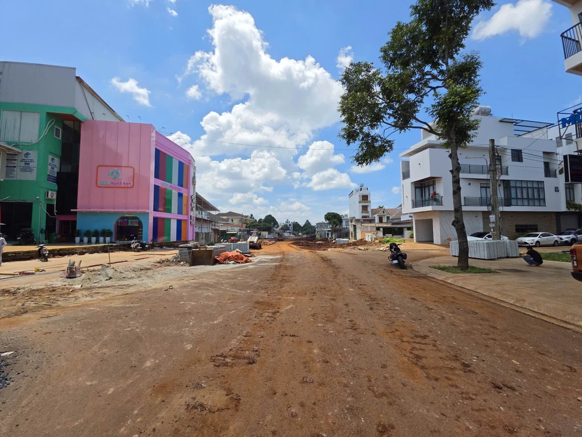 Bán lô đất 73,6m² Lý Tự Trọng Tân An, 5,85 tỷ - Ảnh thu nhỏ 3