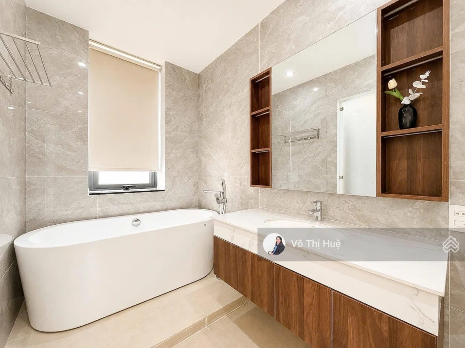 Siêu phẩm villa 3 mặt tiền thoáng ngay Hải Châu gần các trường quốc tế và biệt thự - Ảnh thu nhỏ 4