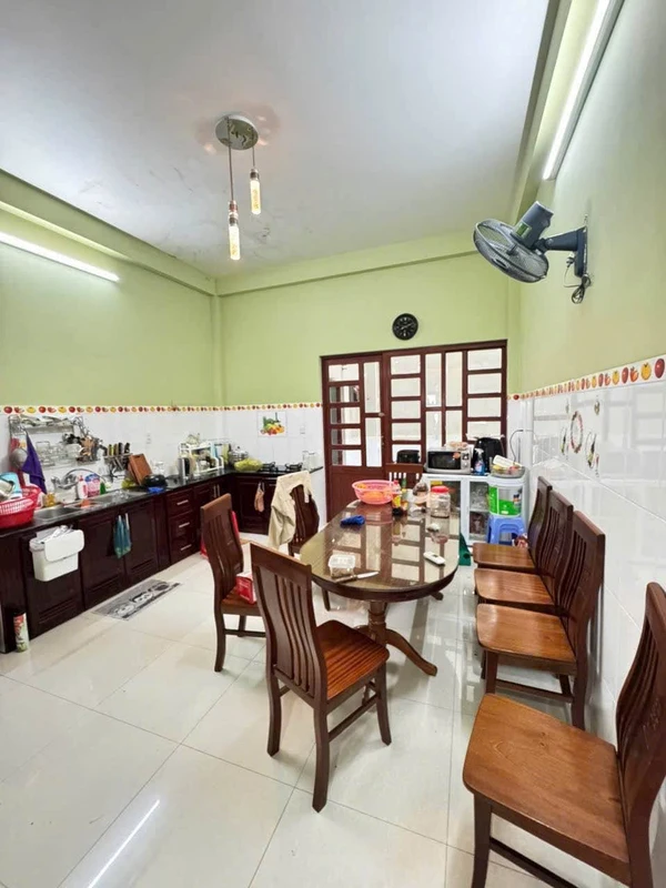 Bán nhà 4 phòng ngủ mặt tiền Châu Văn Biết Vũng Tàu 88m2