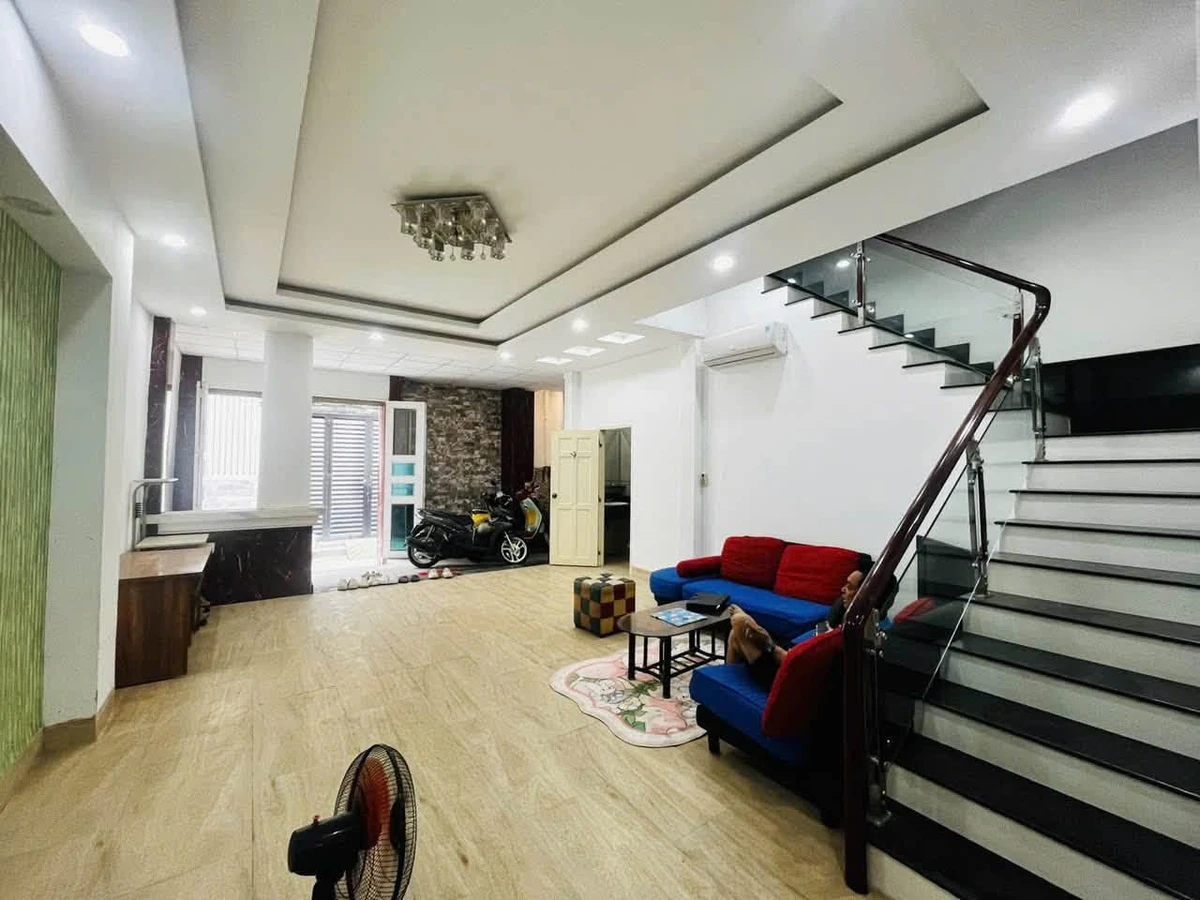 Bán nhà 2 tầng 76,5m² Hiệp Bình Chánh kề Đại học Luật - Ảnh thu nhỏ 2
