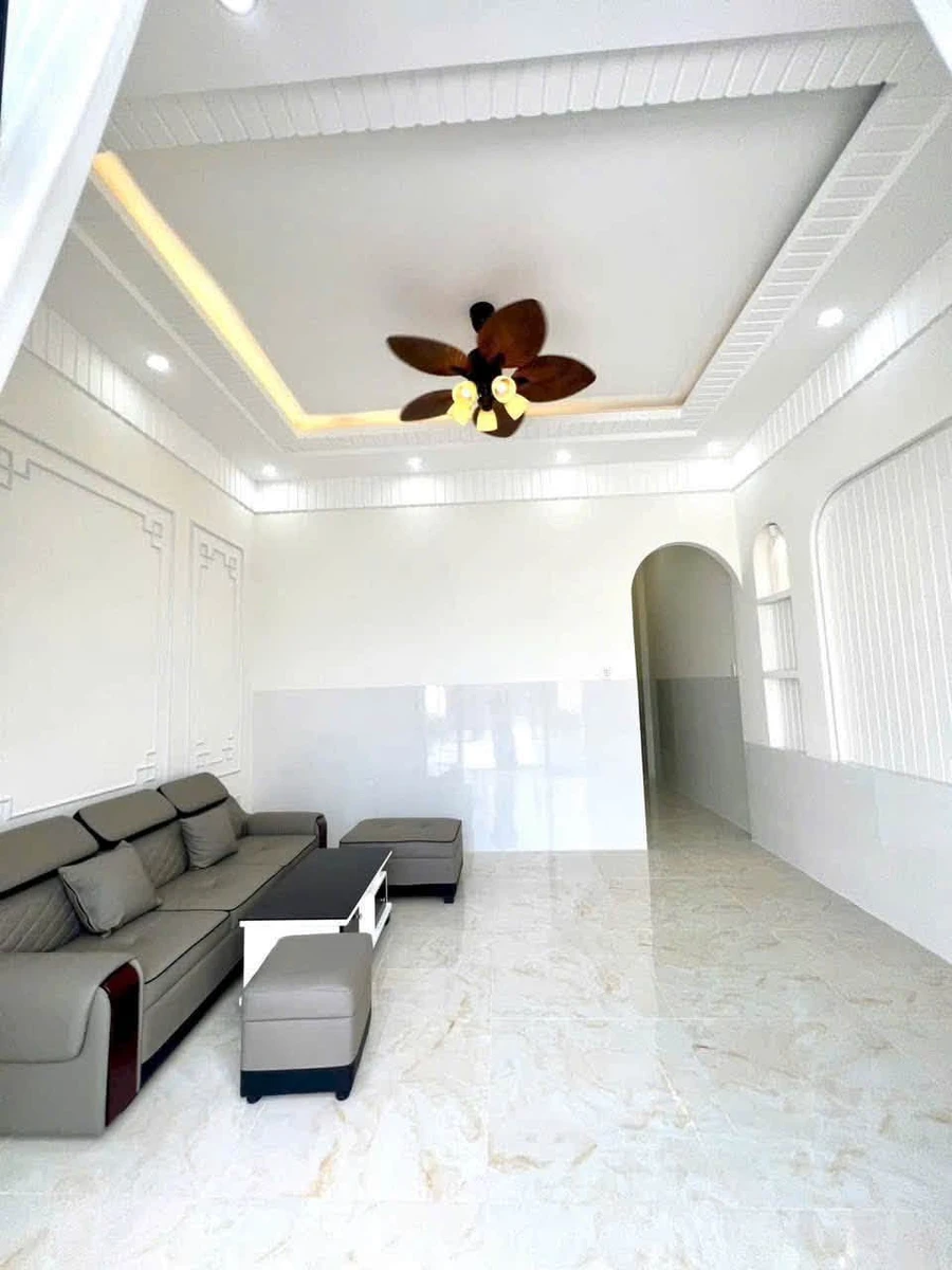 Bán nhà tân cổ điển sang trọng 144m² Long Hoa, Bình Tân - Ảnh thu nhỏ 4