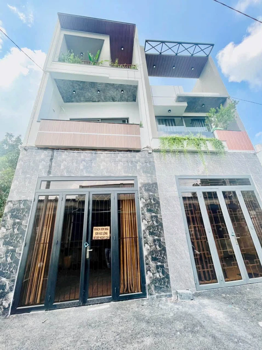 Bán nhà 3 phòng ngủ 160m² gần chợ Tân Phong, Quận 12 - Ảnh thu nhỏ 2