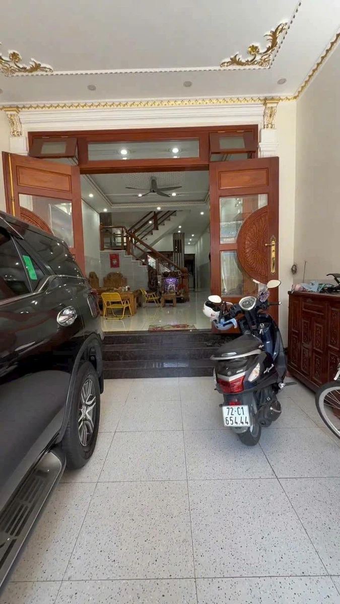 Bán nhà 145m2 5 phòng ngủ đường 30/4 Vũng Tàu - Ảnh 1