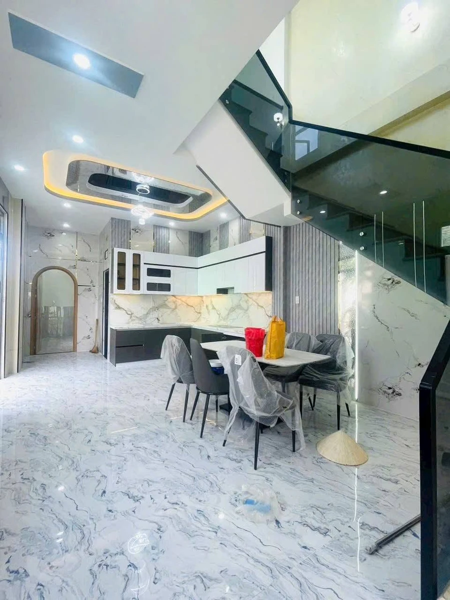 Bán villa 2 mặt tiền 134m2 KDC Đặng Huỳnh, Cần Giuộc, 4PN 5WC, sổ hồng riêng - Ảnh thu nhỏ 4