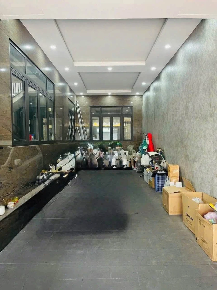 Bán biệt thự hiện đại 4PN, 200m2, 7 tỷ 900 triệu, Tân Phong - Ảnh thu nhỏ 5
