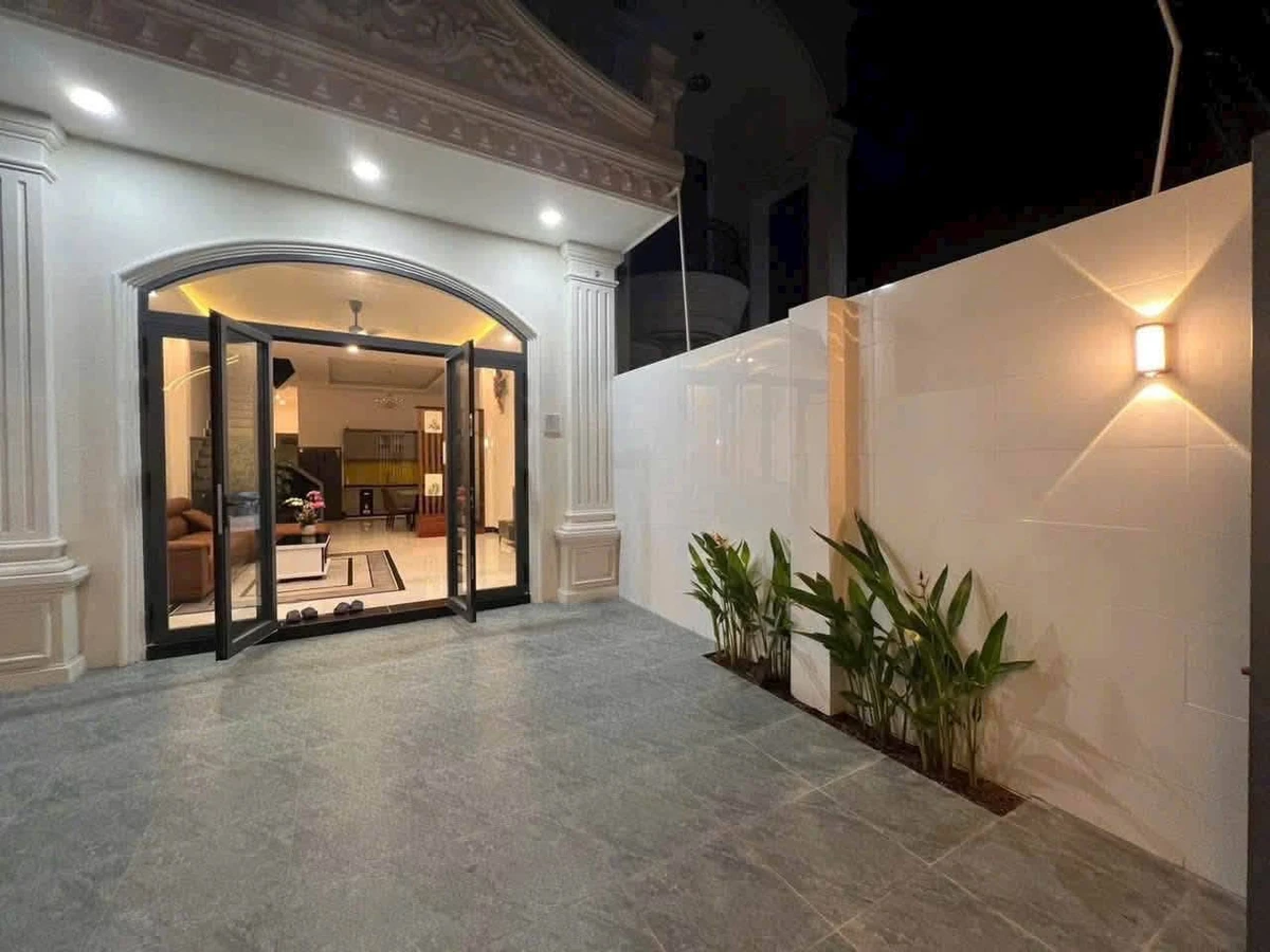 Bán nhà mới xây mặt tiền đường Nguyễn Quang Đại, 112,9m2, 4PN, full nội thất, 2,99 tỷ, Tân An - Ảnh thu nhỏ 4