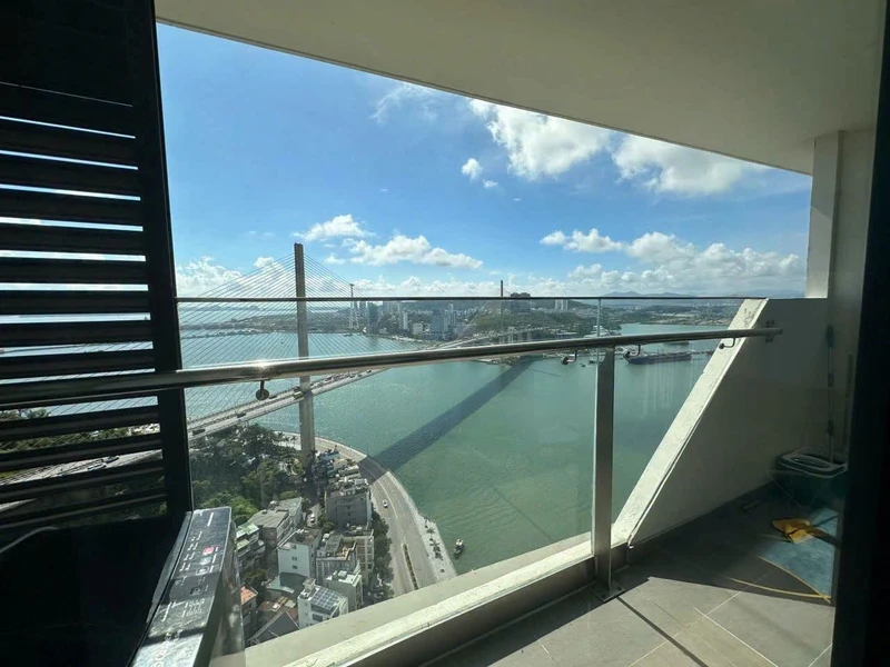 Bán căn hộ 1 phòng ngủ view biển 50m2 tại Green Diamond Hạ Long