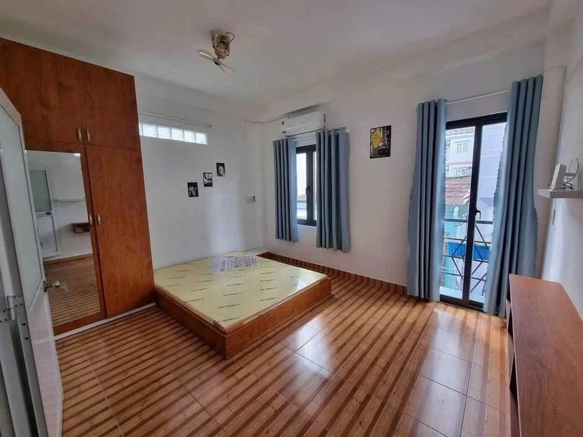 Bán nhà Phú Nhuận 4 tầng 24m², 3 phòng ngủ - 4.9 tỷ - Ảnh thu nhỏ 3