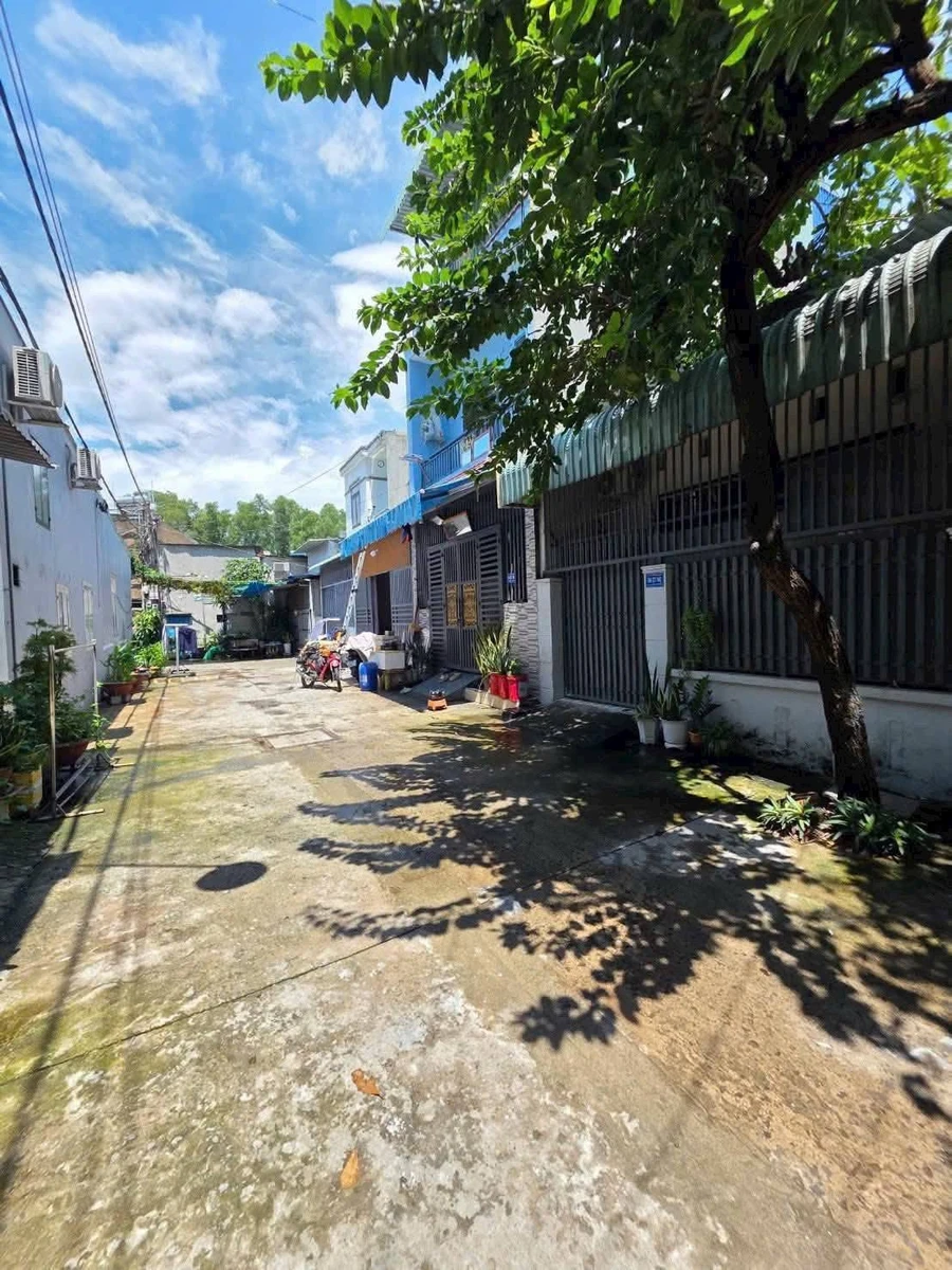 Bán nhà mặt tiền 43m² Tân Đông Hiệp, 2,45 tỷ - Ảnh thu nhỏ 2