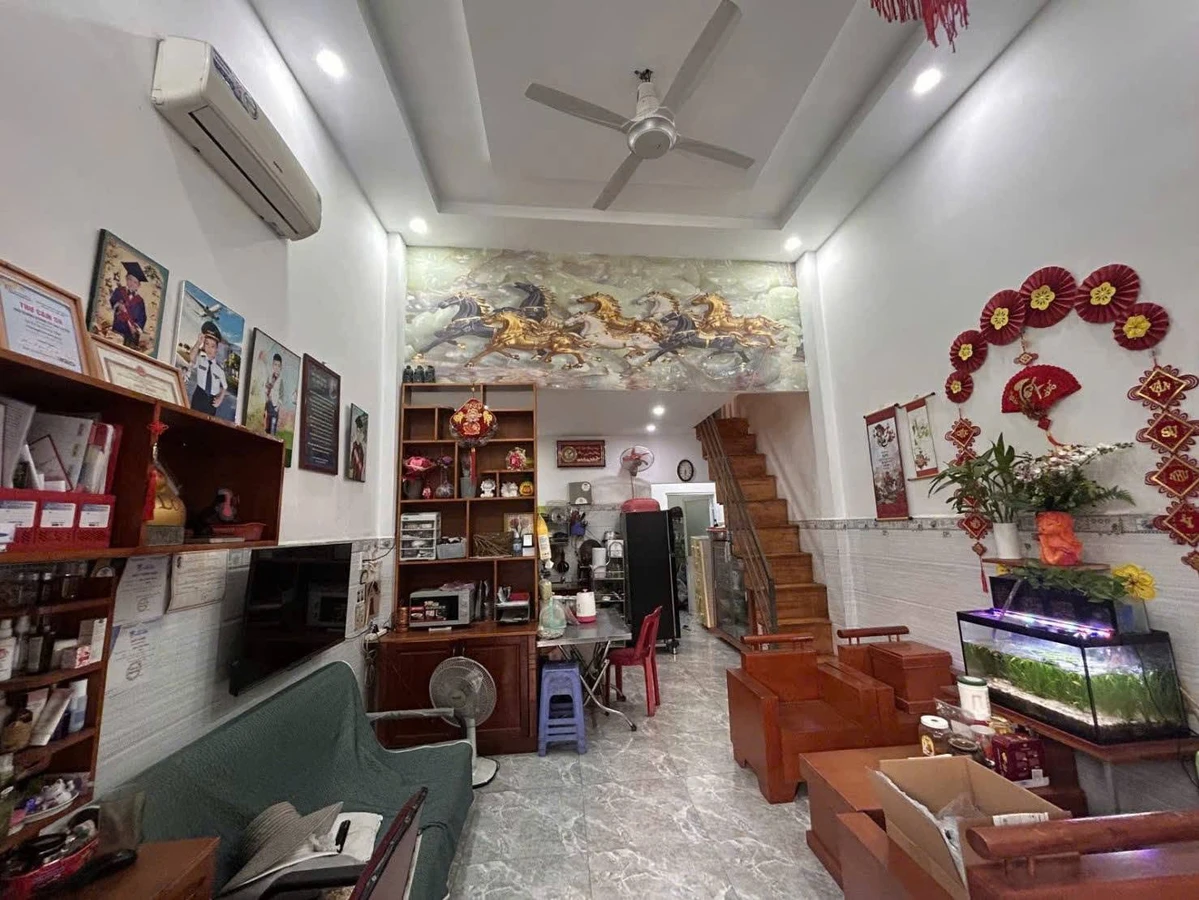 Bán nhà mặt tiền đường 12m 121m2 An Phú Thuận An - Ảnh 1
