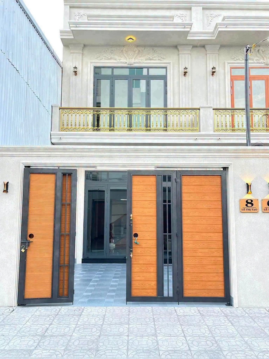 Bán nhà 100m² có sân đậu ô tô đường Lê Thị Tạo, Rạch Giá - Ảnh 1