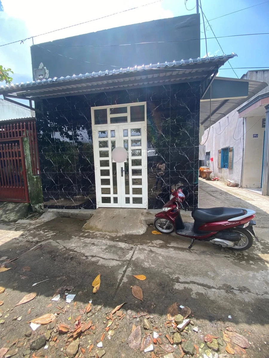 Bán dãy nhà trọ 6x17m, 4 phòng, Quận 1 - Ảnh thu nhỏ 2