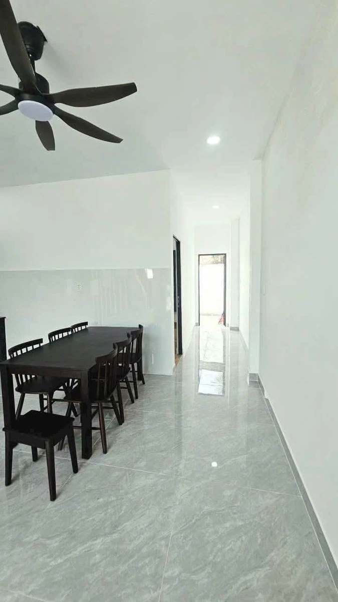 Bán nhà mới xây Đức Hòa Đông, Long An, 115 m² - Ảnh thu nhỏ 3