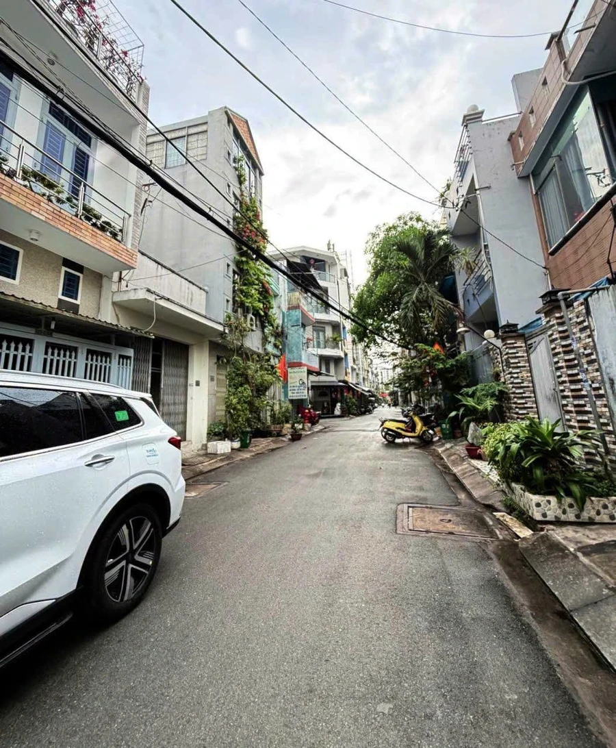 Bán nhà mặt tiền đường 8m 4x11m 1 trệt 1 lầu 3PN gần Lê Thúc Hoạch, Tân Phú, giá hơn 7 tỷ - Ảnh thu nhỏ 2