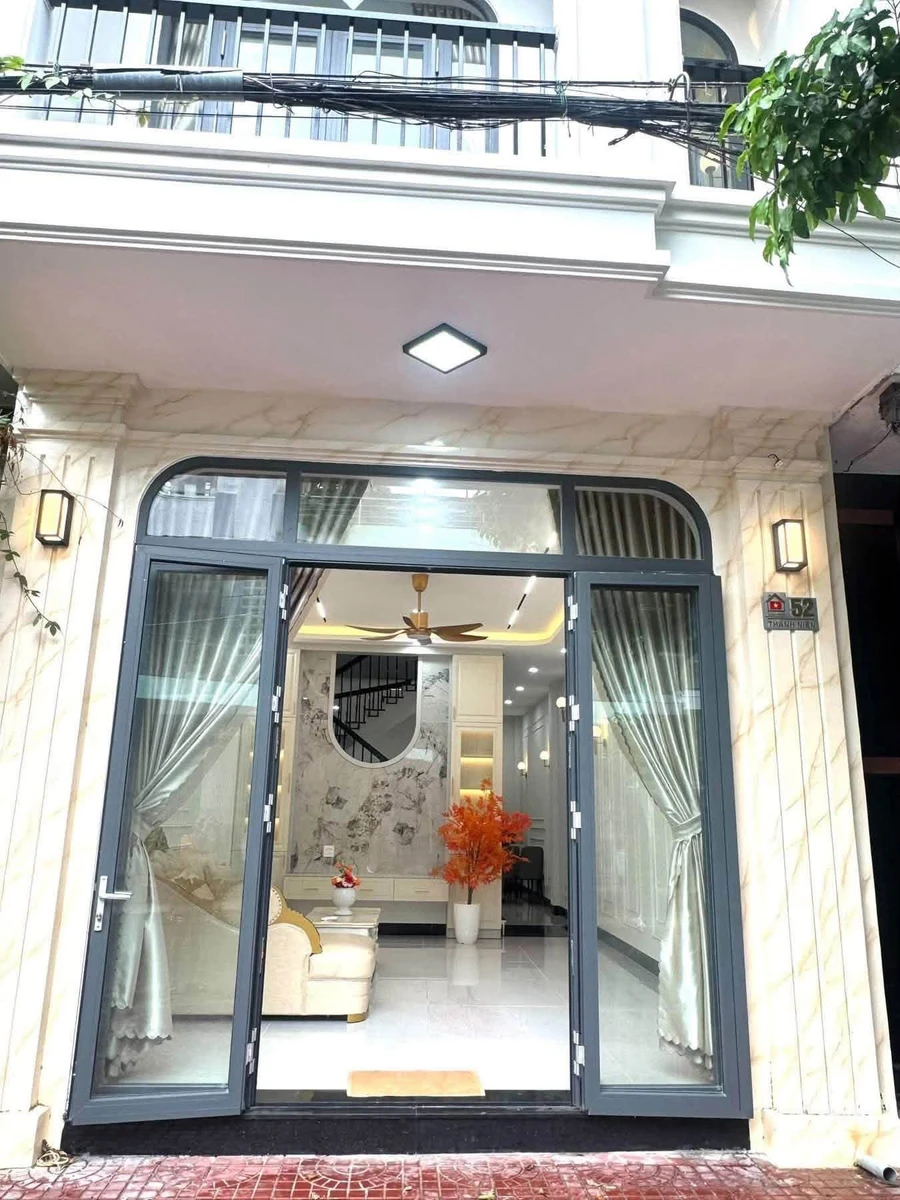 Bán nhà mặt tiền đường Thanh Niên Quy Nhơn 3 tầng 4PN, 60,3m2, giá 7,2 tỷ - Ảnh thu nhỏ 2