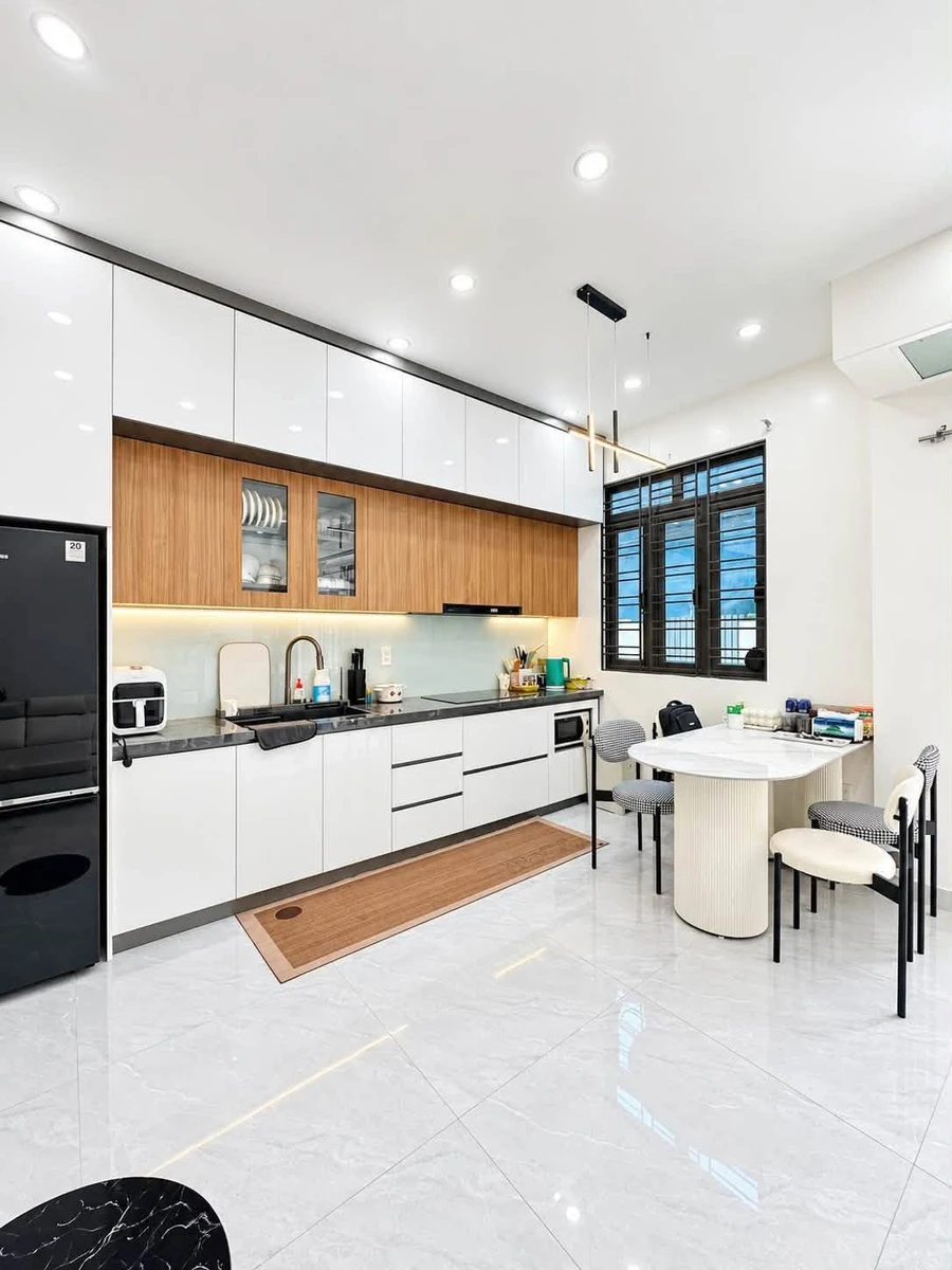 Bán nhà lô góc 42m² 3 tầng 3 phòng ngủ đường Tôn Đức Thắng, Hải Phòng giá 3,5 tỷ - Ảnh thu nhỏ 2