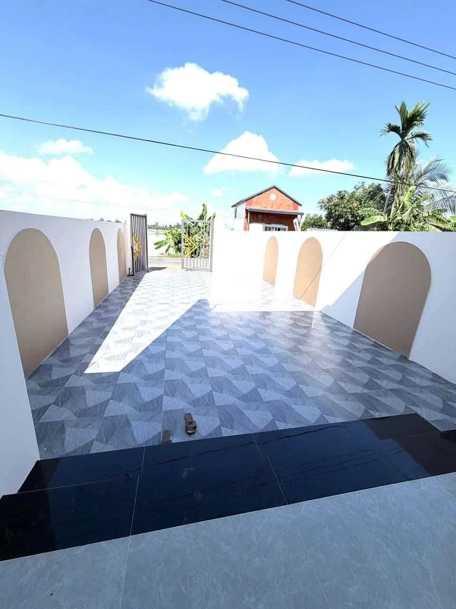 Bán nhà liền kề 2PN xã Mỹ Thuận Vĩnh Long 200m² - Ảnh thu nhỏ 3