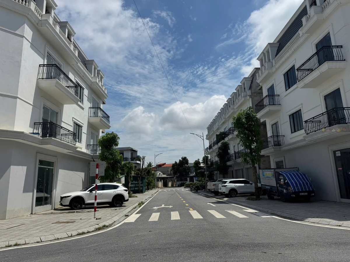 Bán nhà góc 3 mặt thoáng 378m² hơn 8 tỷ MB Hồ Sen Thanh Hóa - Ảnh thu nhỏ 2