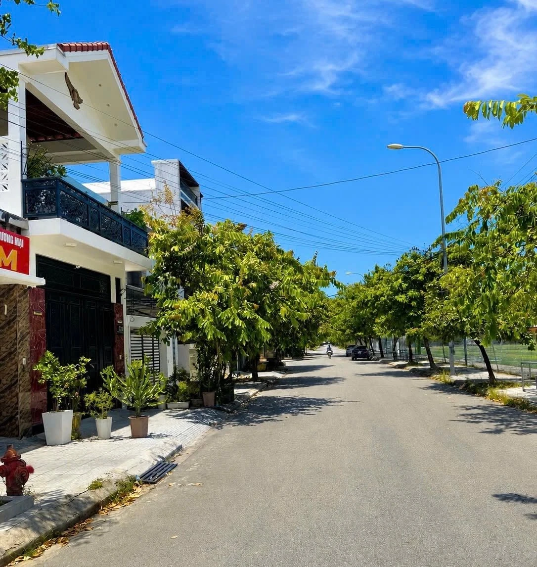 Bán nhà thô 2 tầng 105m2 Khu C Phú Mỹ Thượng, TP Huế giá 2,6 tỷ - Ảnh 1