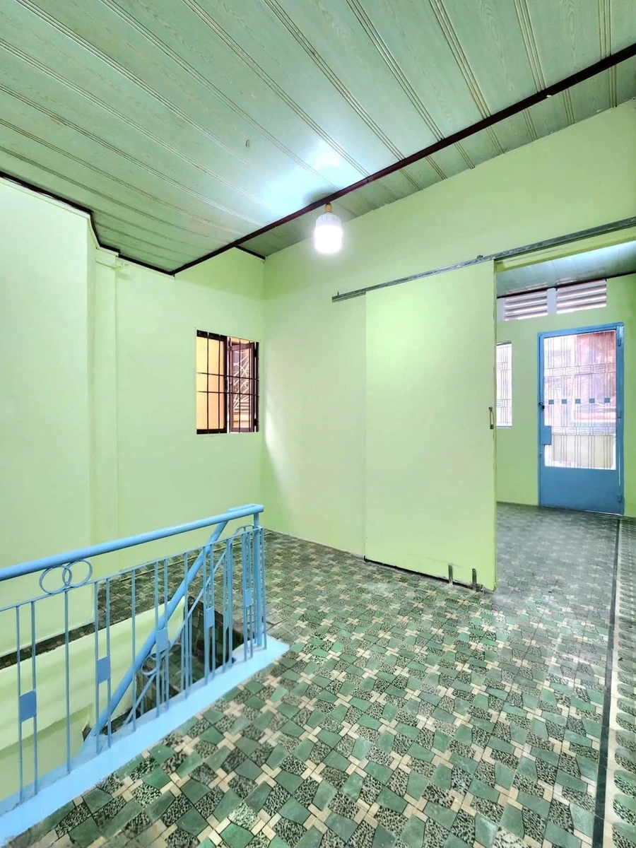Cho thuê nguyên căn Quận 10, 24m², 2 phòng ngủ, 11 triệu/tháng - Ảnh thu nhỏ 4