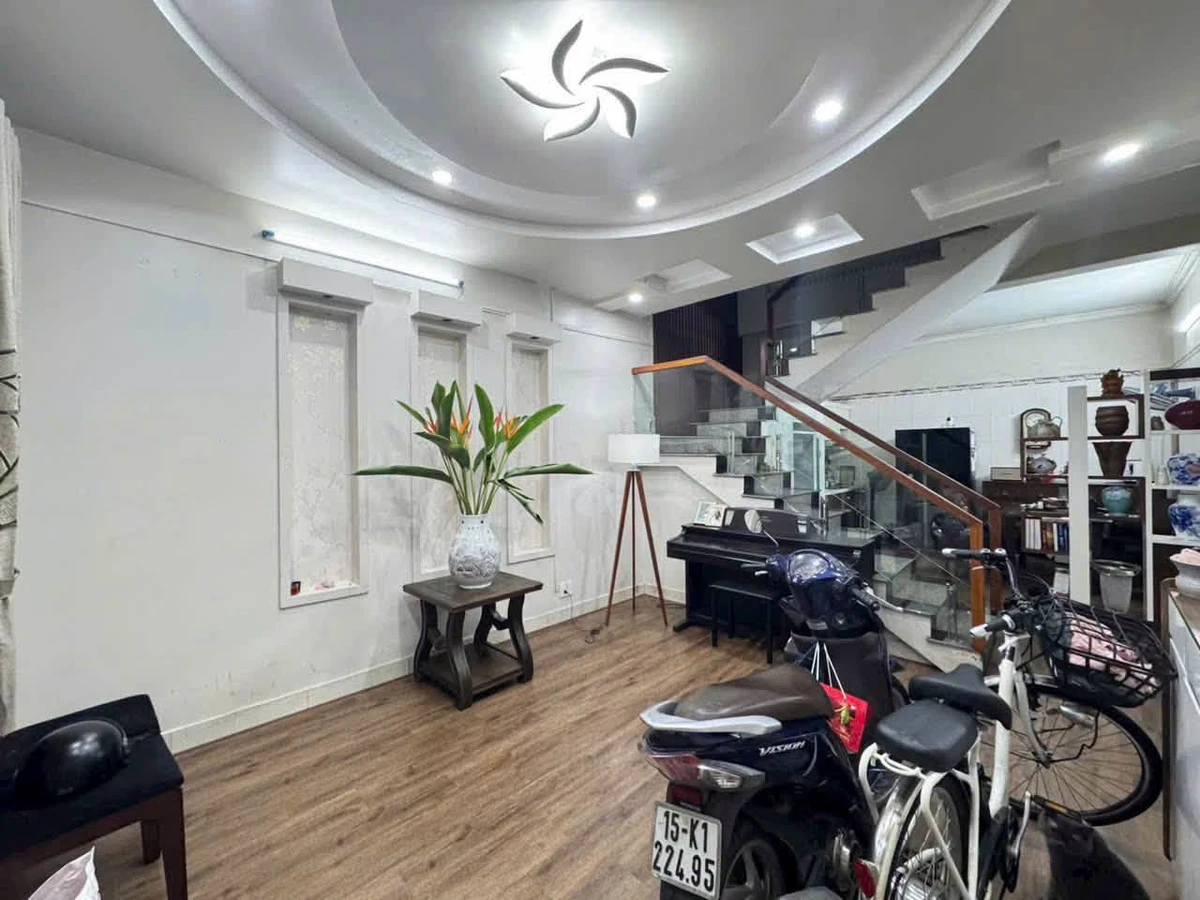Bán nhà 3 tầng 44,5m² 3 phòng ngủ Lạch Tray 2.4 tỷ - Ảnh thu nhỏ 2