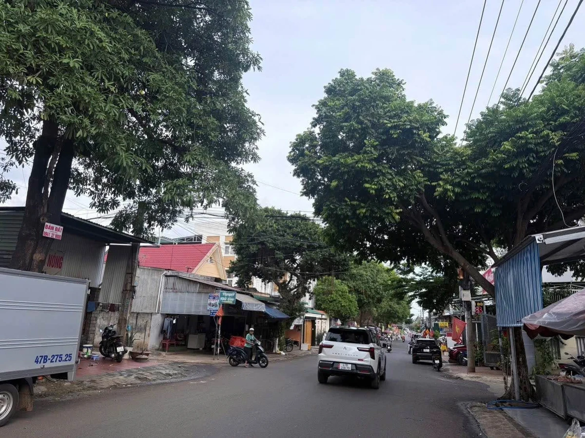 Bán đất mặt tiền đường Ama Jhao, P. Tân Lập, Buôn Ma Thuột, 5x21m giá 6,5 tỷ - Ảnh 1