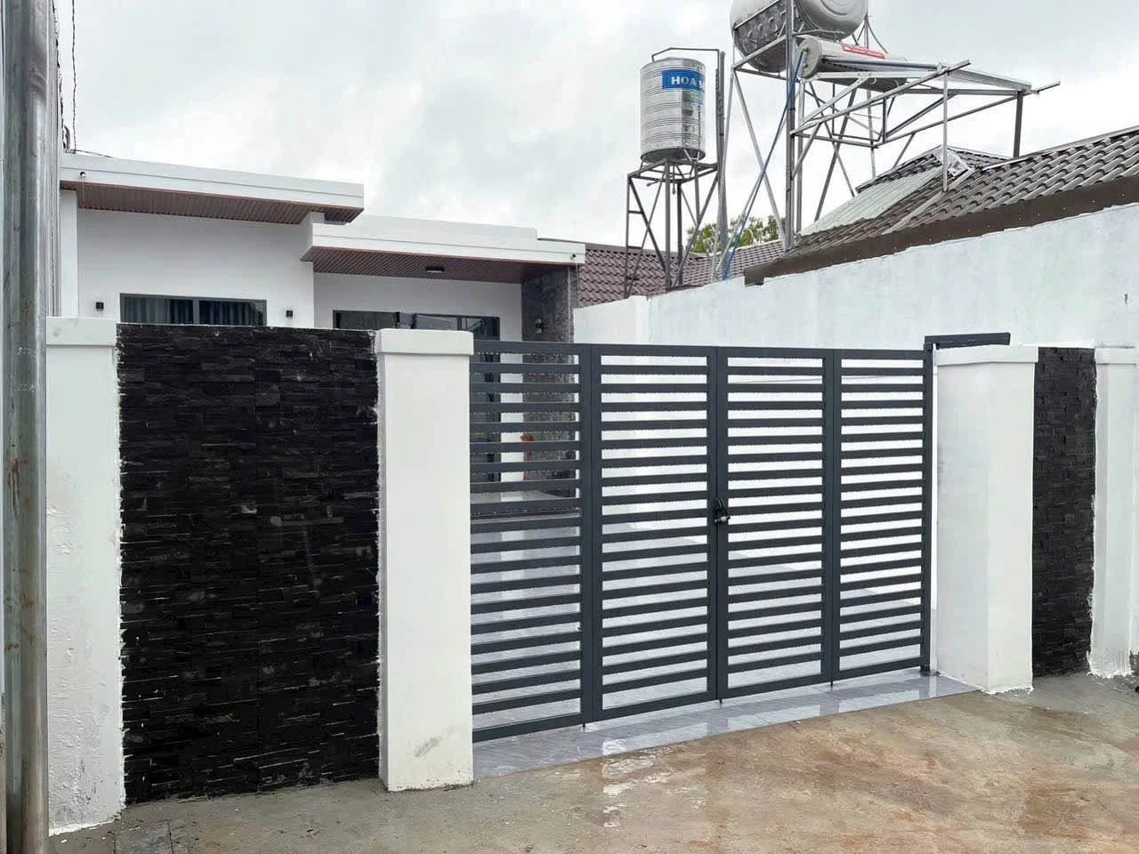 Bán nhà 3PN 2WC mặt tiền Eakao, 144m2, 2 tỷ 150 triệu - Ảnh 1