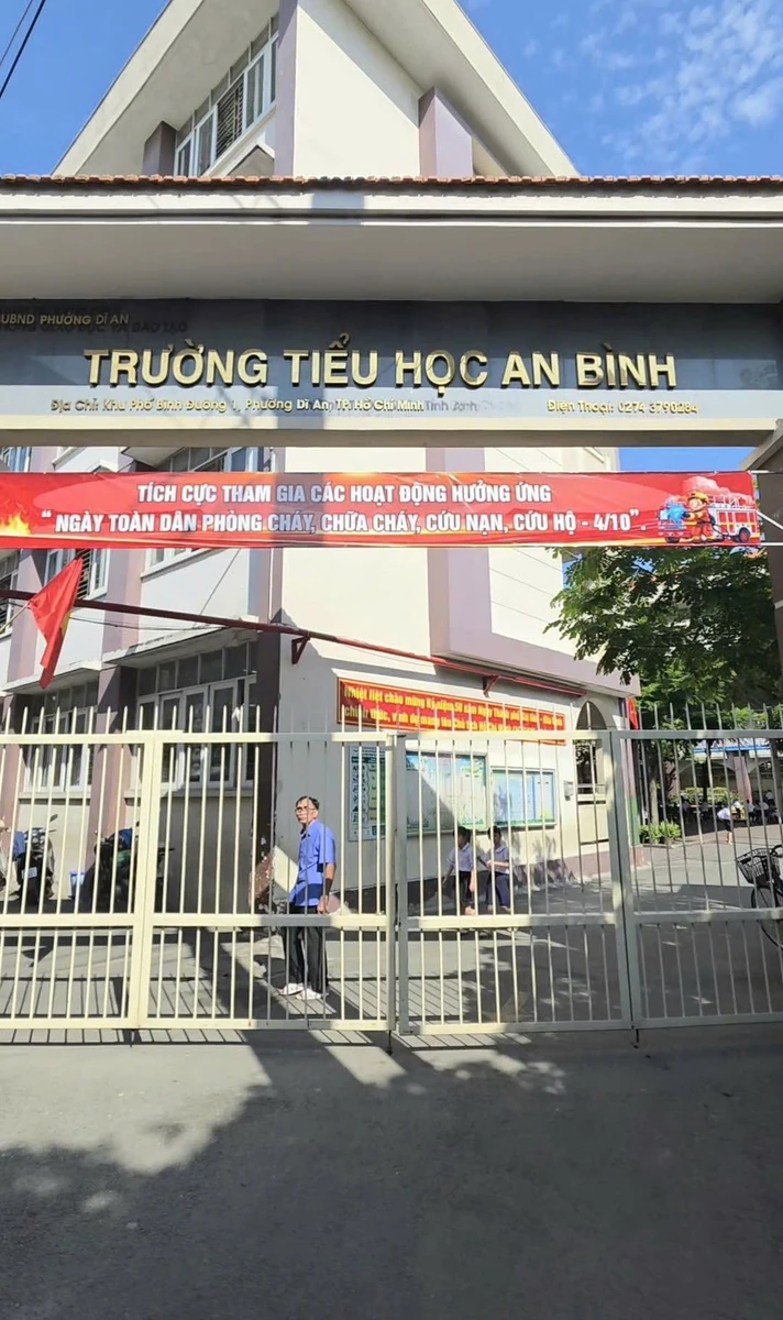 Bán nhà Dĩ An 60.5m² 3 phòng ngủ 3,7 tỷ - Ảnh thu nhỏ 2