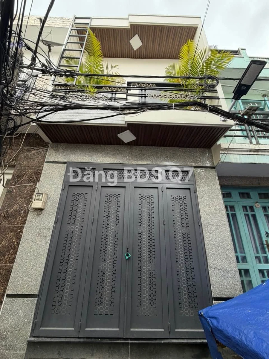 Bán nhà mới 2 tầng 30m2 đất, 2PN, hẻm 4m gần ĐH Marketing, Quận 7 - 4,65 tỷ - Ảnh 1
