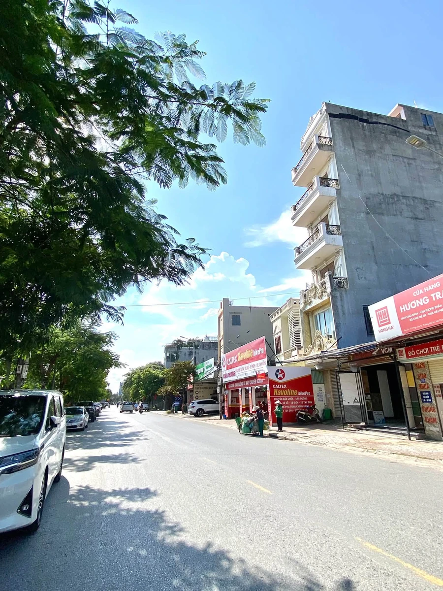 Bán nhà mặt đường Ngô Gia Tự 120m² 6 tầng 17 tỷ - Ảnh thu nhỏ 3