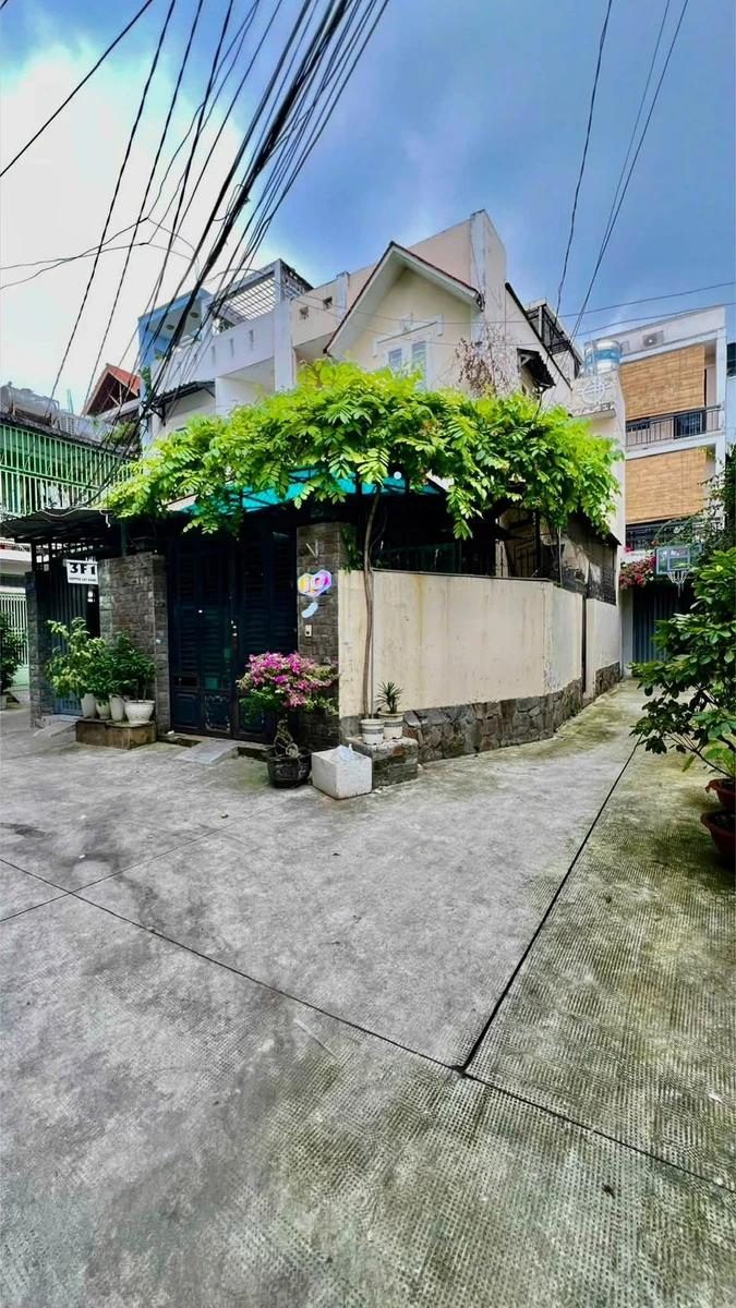 Bán nhà 2 tầng 60m2 gần chợ Bà Chiểu, Quận 4 - Ảnh 1