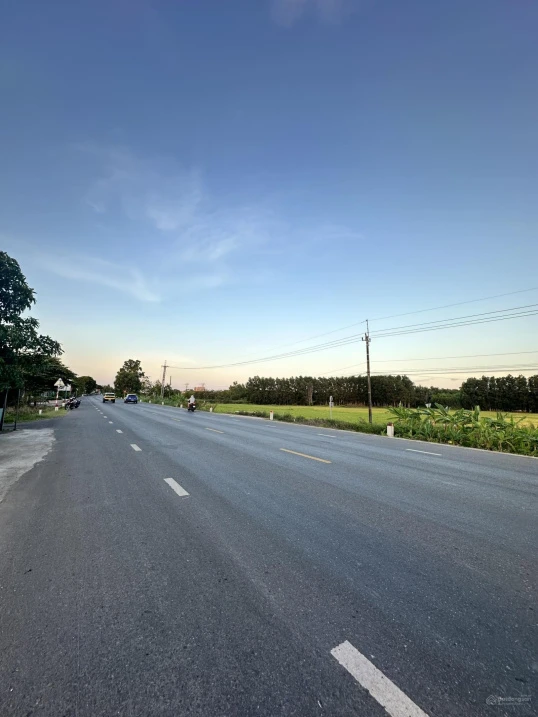 Bán đất mặt tiền đường Xuyên Á, ngay cạnh bệnh viện Quân Y. Vị trí chiến lược đầu tư - Ảnh 1