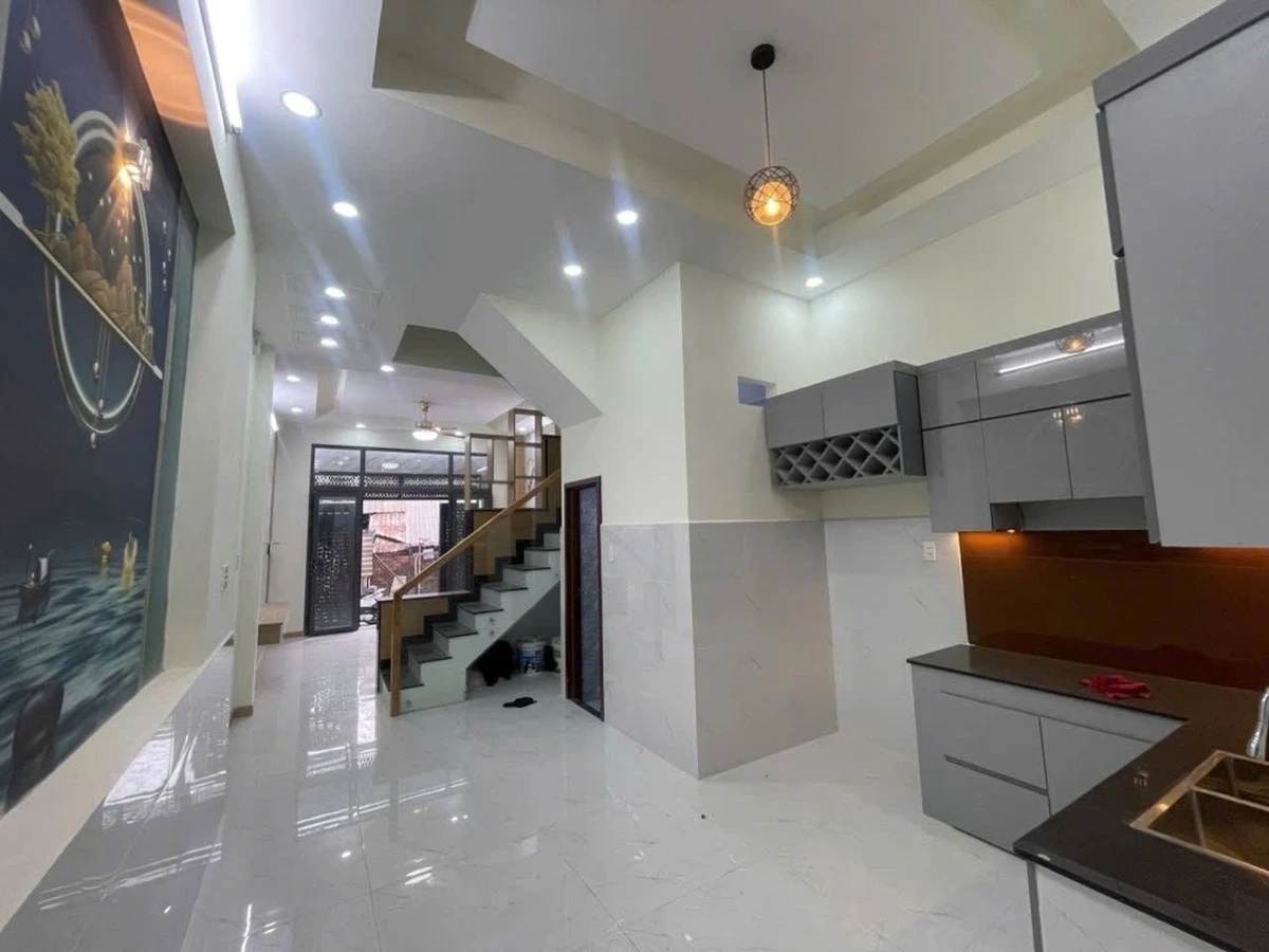 Bán nhà 4 tầng 50m2, 3 PN, Quận 9, giá 6,2 tỷ - Ảnh thu nhỏ 3