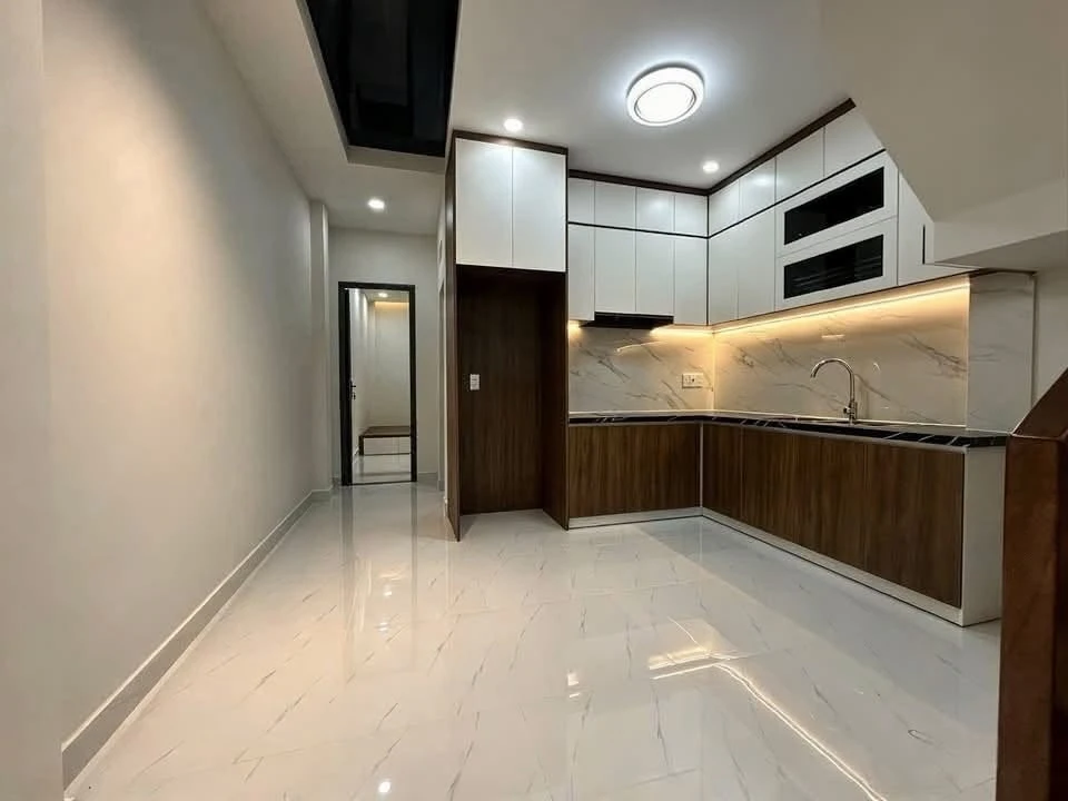 Bán nhà 3 PN 3 WC 71m2 Đặng Nhữ Lâm giá 3 tỷ 950 triệu - Ảnh thu nhỏ 4