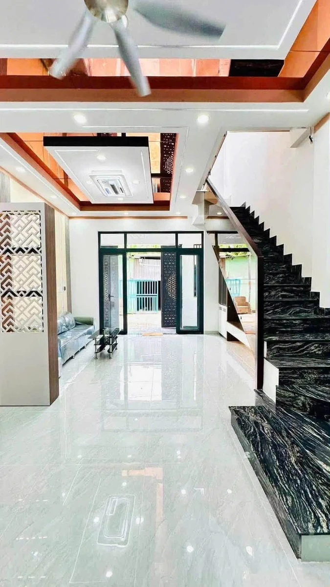 Bán nhà 3PN 60m² Tân Đông Hiệp 3,1 tỷ - Ảnh thu nhỏ 2