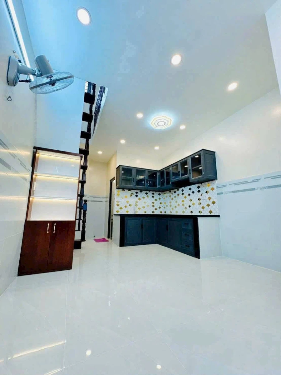 Bán nhà 1 phòng ngủ 24m² Quận 8, sổ hồng - Ảnh thu nhỏ 4