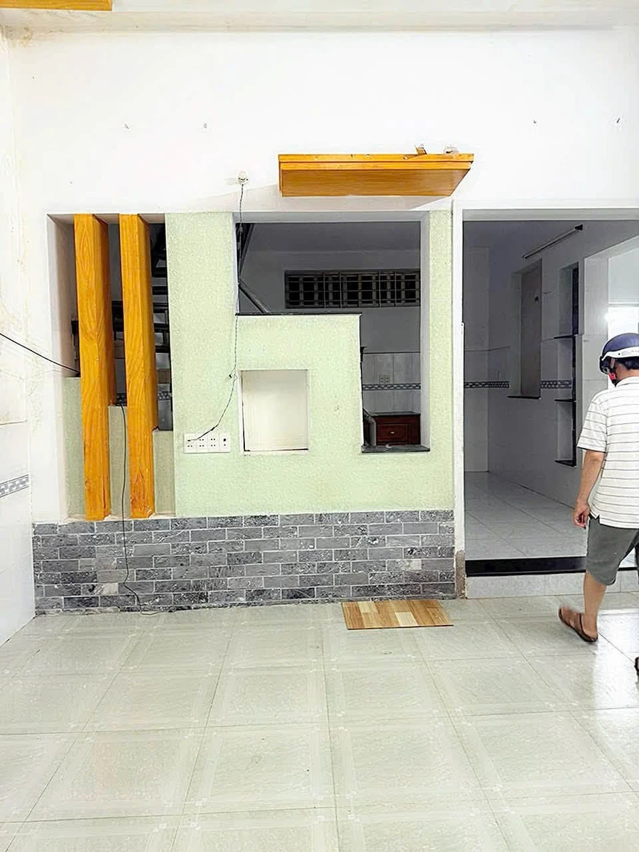 Nhà sổ riêng gác giá 2.8 tỷ, 110m², Phú Hồng, Quận 11 - Ảnh thu nhỏ 4