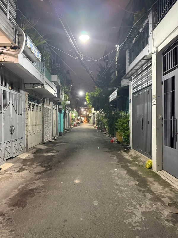 Cho thuê nhà nguyên căn 4PN 48m² Lê Văn Sỹ 18 triệu/tháng
