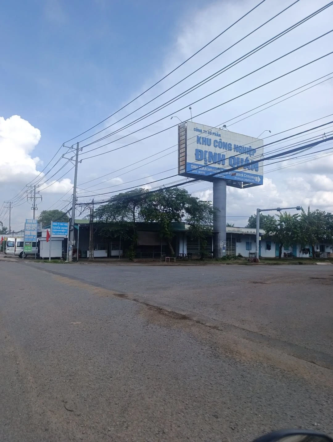 Bán lô đất 593m2 thổ cư mặt tiền Quốc lộ 20, xã La Ngà, Đồng Nai giá 2,2 tỷ - Ảnh 1