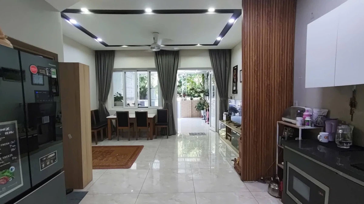Bán nhà phố 75m² 3 phòng ngủ Mega Village Khang Điền Quận 9 - Ảnh 1