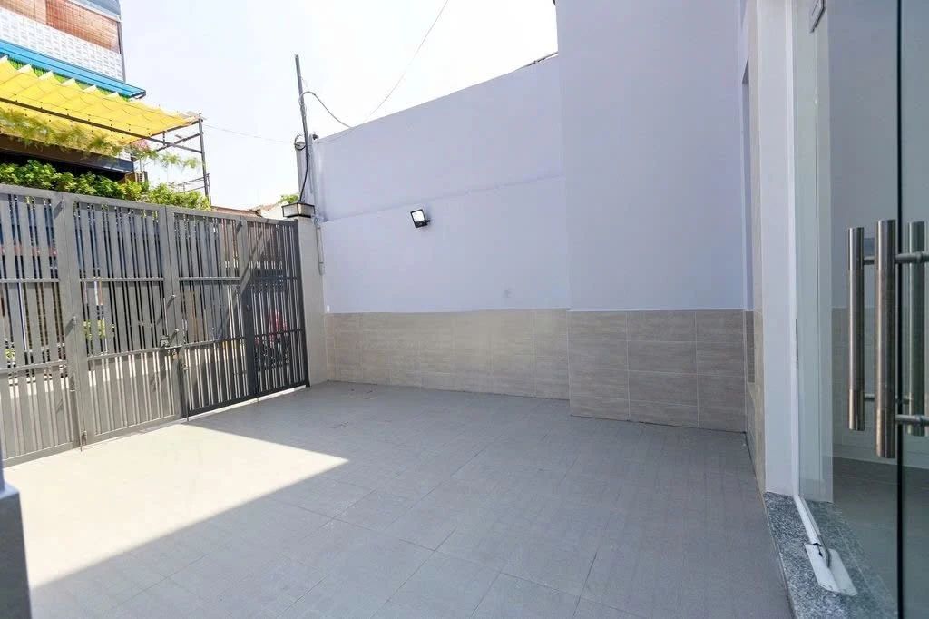 Cho thuê nhà mặt tiền Huỳnh Tịnh Của, Quận 3, 99m² - Ảnh thu nhỏ 4
