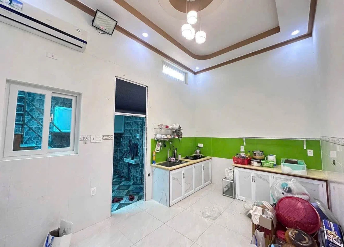 Bán nhà mặt tiền 85m² 2 PN tại Phan Thiết, Bình Thuận 2.8 tỷ - Ảnh thu nhỏ 2