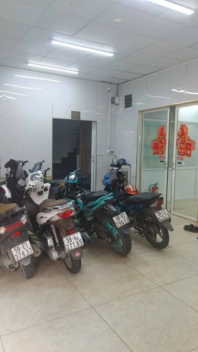 Cho thuê nhà mặt tiền 217m² Thái Phiên, Q.11 - Ảnh thu nhỏ 2