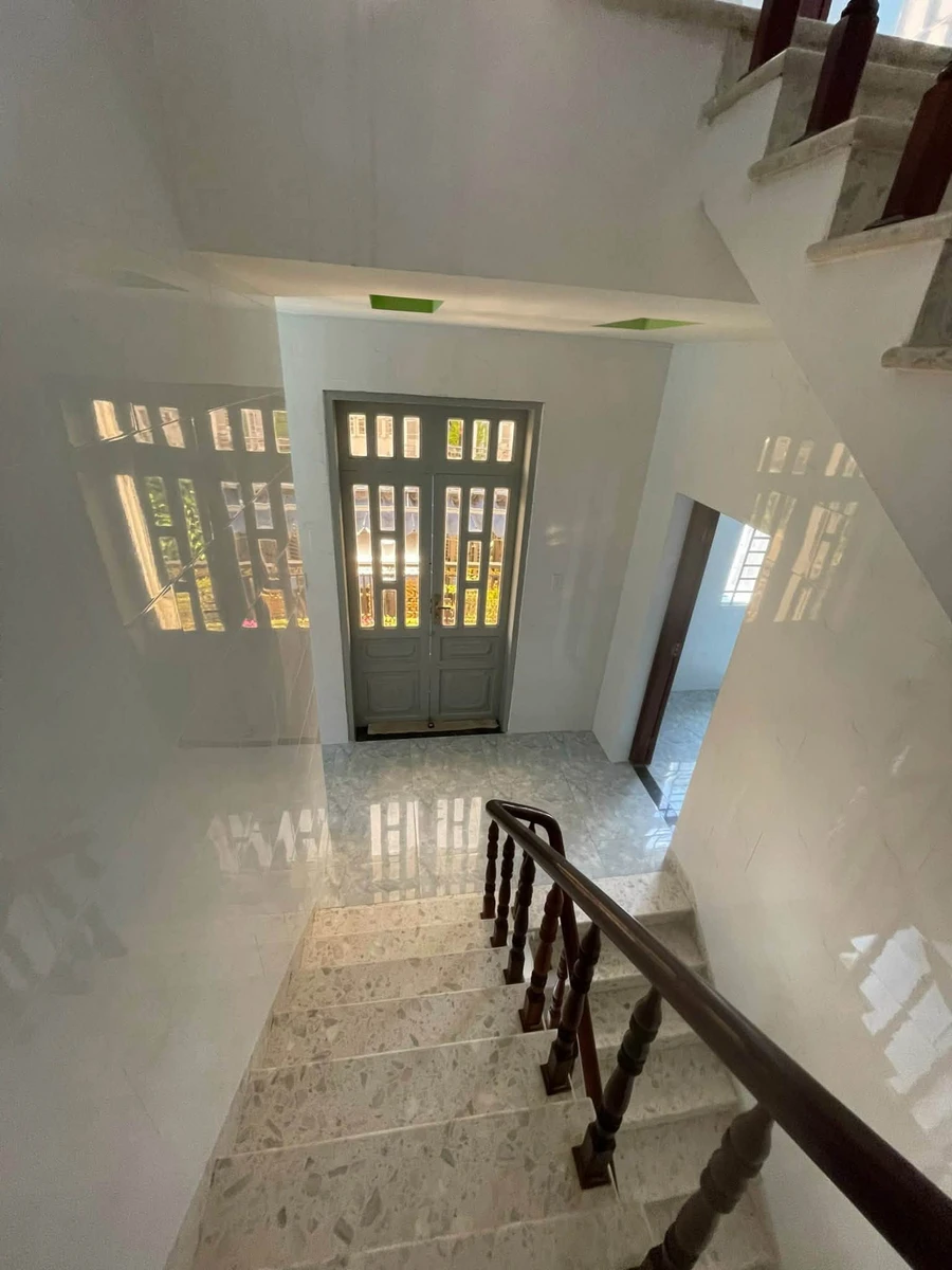 Cho thuê nhà 80m² 5PN 6WC gần Chợ Dĩ An, Bình Tân - Ảnh thu nhỏ 3