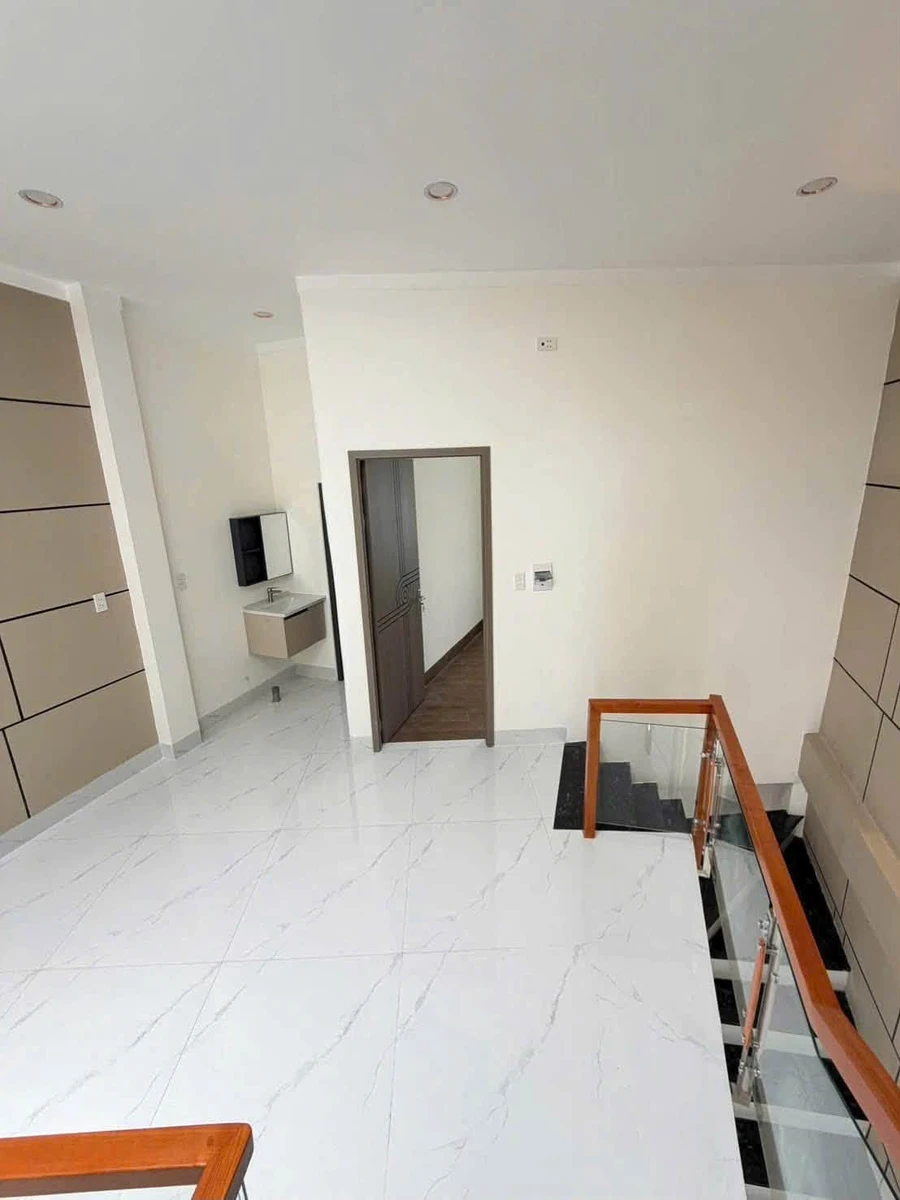 Bán nhà Bình Tân 140m² 2,75 tỷ gần Chợ Lộ Đức - Ảnh thu nhỏ 5